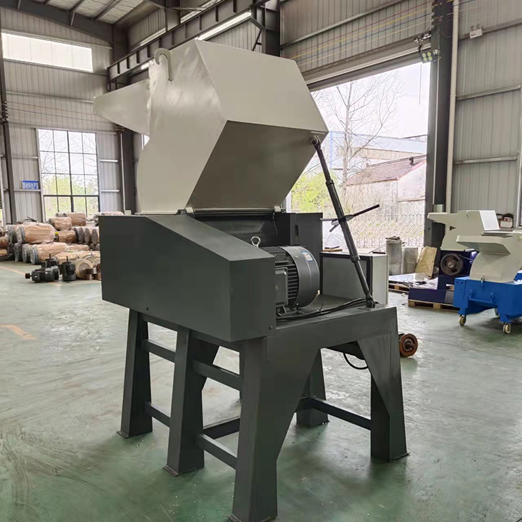 Máy nghiền nhựa ZC800 (5)
